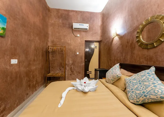Justa Morjim Beach Resort Goa - 80 Steps From Morjim Beach