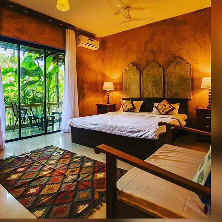 Resort Justa Goa - 80 Steps From 4*