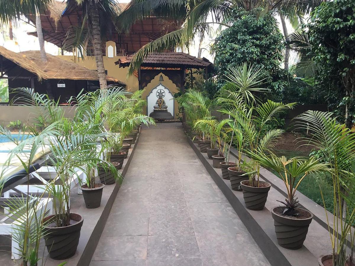 Resort Justa Goa - 80 Steps From