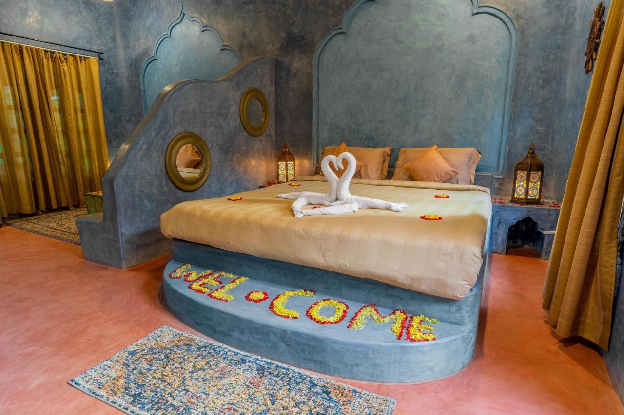 Justa Goa - 80 Steps From 4*
